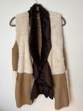 Paparazzi Boho Faux fur Shearling Vest - Cream & Brown woman size large suede